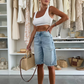 Bermuda en jean pour femmes, coupe large, longueur moyenne / longueur au genou, aspect usé - délavé, avec des trous, look urbain