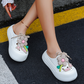 Chaussons respirants pour femmes avec décoration florale