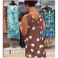 Robe à pois et fleurs sans manches avec taille ajustable