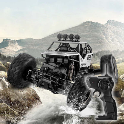 🔥 -50% POUR UNE DURÉE LIMITÉE ! Voiture RC 4x4 tout-terrain – Châssis en alliage, double moteur, barre anti-collision. Livraison rapide !