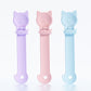 💞Plus de 50 000 exemplaires vendus ! Cuillère pour nourrir les chats – À partir de 4,99 £ ! Sans BPA, se tord d'une seule main et dotée d'une large cuillère. Une alimentation hygiénique – ne manquez pas cette occasion ! ✅